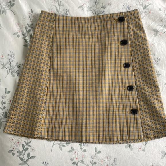 Aritzia Yellow Checkered Skirt - Picture 1 of 2